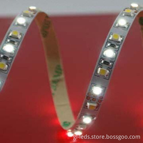 SMD LED Strip with Customized Colors are Accepted, Color Temperature (3,000 to 7,000K) Adjustable